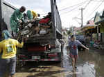 Super Typhoon slams Philippines