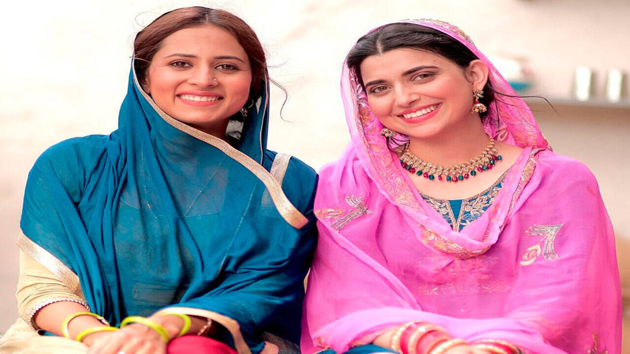 Video: Sargun Mehta and Nimrat Khaira's cover of 'Born To Shine' gets a new  fan version | Punjabi Movie News - Times of India