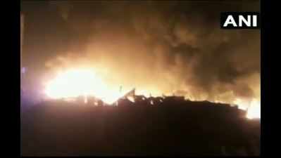 Massive fire breaks out at Ghaziabad slum