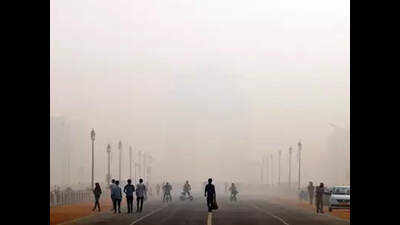 Mercury down to 10°C, cold wave may hit Delhi today