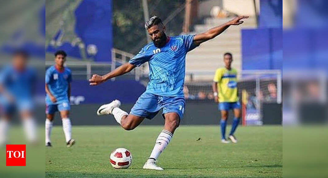 Unique tribute to Mumbai footballer kick his 'final goal' | Football ...