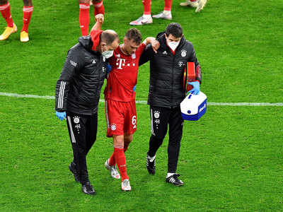 Bayern Munich star Joshua Kimmich out until January after knee surgery