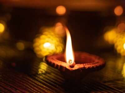 Happy Dhanteras 2025: Top 50 Wishes, Messages, Images and Quotes to share with your near and dear ones on Dhanteras