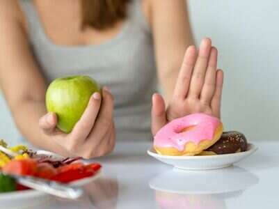 Foods and drinks to avoid during anxiety