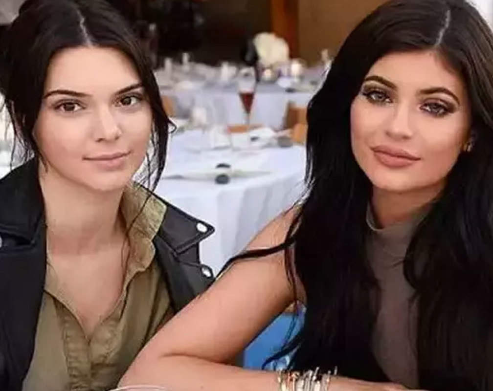 
Kendall Jenner and Kylie Jenner didn’t speak to each other for a month after a physical fight
