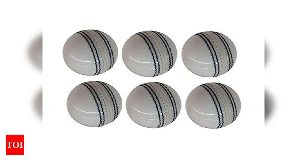 Details about   Cricket White Leather Balls Set of 6 Hand Stitched Club ODI T20 Cricket 