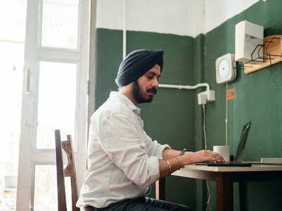 Ways managers can provide feedback during remote working