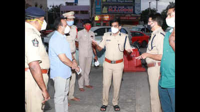 Andhra Pradesh: Tirupati SP inspects security arrangements for Tiruchanoor Brahmotsavams