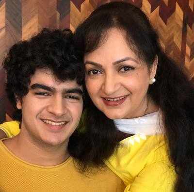 Upasana Singh's son, Nanak will play parallel lead in Smeep Kang's film  along with Dev Kharoud | - Times of India