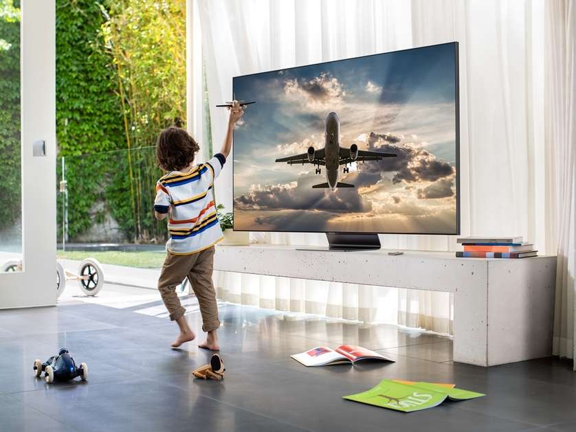 Breathtaking Samsung QLED TV – Say hello to vibrant colours & true cinematic sound