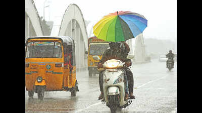 Rain to continue in Chennai, weather may hold up on Diwali