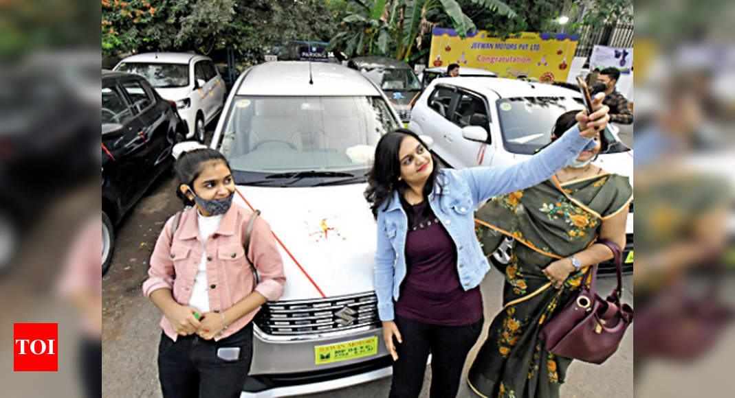 Bhopal: Car & two-wheeler sales in top gear | Bhopal News - Times of India