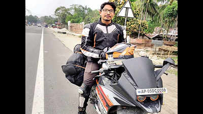Youth from Puducherry travels 16,000 km on bike to promote Centre’s welfare schemes