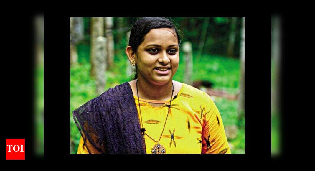 Kerala: Reshma Mariam Roy youngest in fray for LSG polls | Kochi News ...