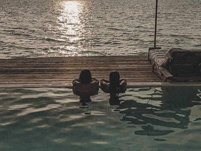 Living it up in Maldives: Shibani Dandekar enjoys a swim with beau Farhan Akhtar in her ‘happy place’