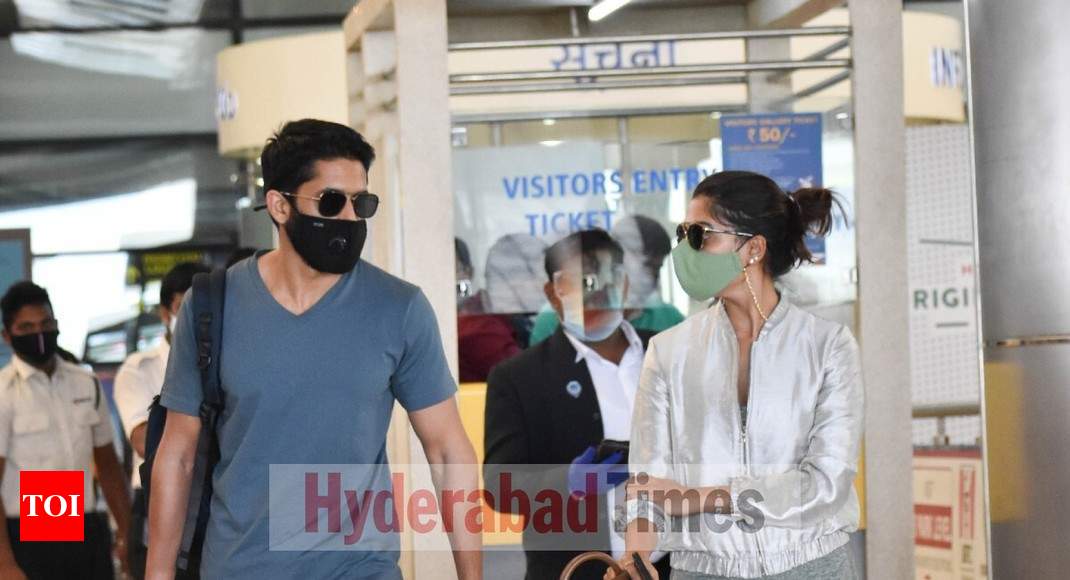 Samantha Akkineni Exclusive Visuals At Hyderabad Airport