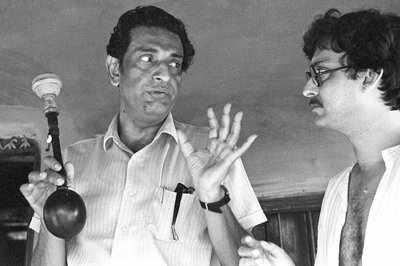 Remembering the ‘unknown’ Soumitra, a ‘cricketing rival’ to his mentor Satyajit Ray