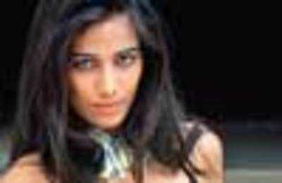 Stripper Poonam Pandey on TV