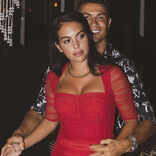 Unmissable pics of Ronaldo's GF