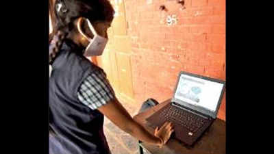 Online classes have been ineffective in govt schools, Azim Premji University study reveals
