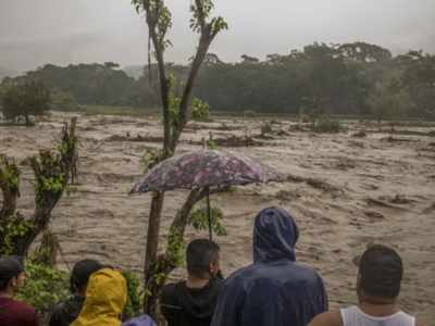 Hurricane Iota roars onto Nicaragua as second blow in two weeks