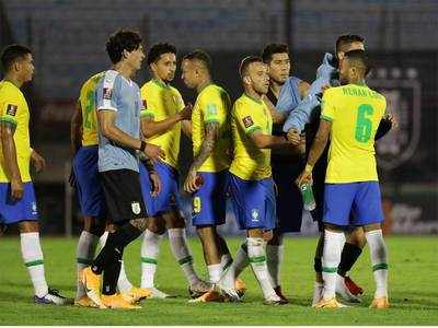 FIFA World Cup Qualifiers: Brazil and Argentina win as Uruguay's Edinson Cavani sent off