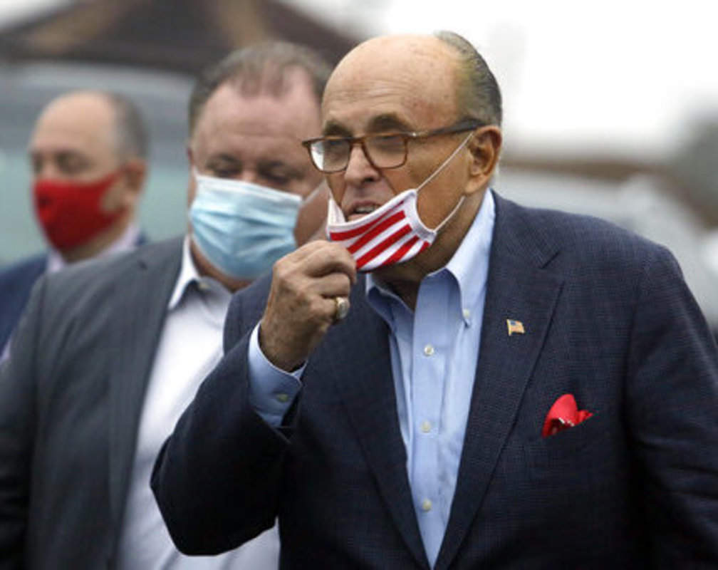 
Giuliani argues to block Biden win in Pennsylvania
