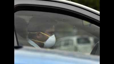 Wearing masks compulsory even inside personal vehicles: Delhi govt to HC