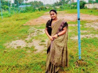 Tamil Nadu: Farmer spends Rs 1.5 lakh cyclone relief to build volleyball court for girls