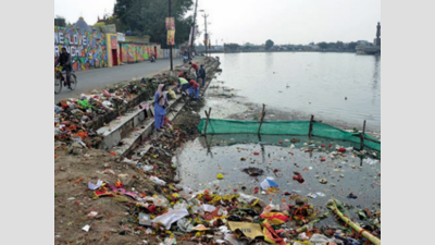 Congress builds artificial ponds, to distribute safety gear at ghats