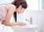 Tips to remember while washing your face based on your skin type