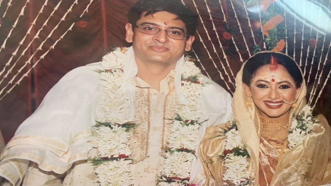 Actress Sreelekha Mitra wishes former husband on 17th wedding anniversary;  read post - Times of India