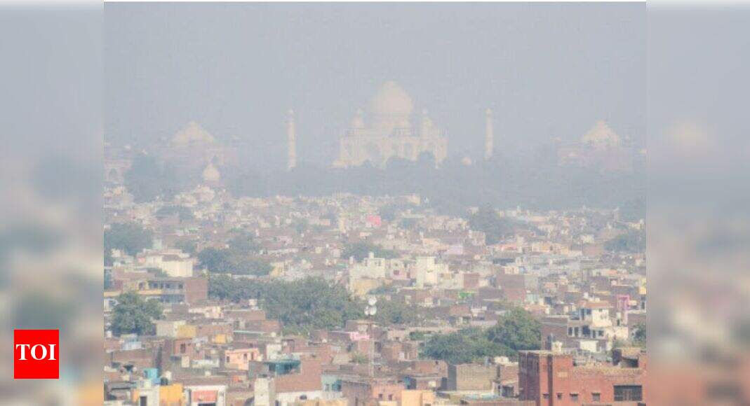 Rainfall helps improve Agra AQI but still worse than last year Agra