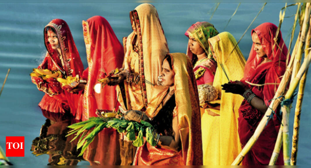 Thousands Perform Chhath Puja In Hyderabad Hyderabad News Times Of 