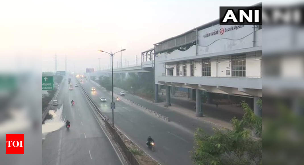 Delhi Temperature: Delhi Records Cold Morning As Minimum Temperature 