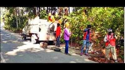 PWD starts repairing road on Jakhan-Johri stretch