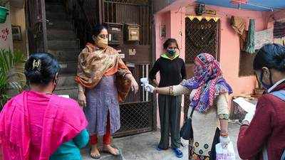 Covid-19: SC censures Delhi, Gujarat govts for failing to check virus