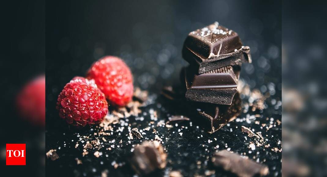 Chocolate gift sets & combo packs that can please everyone - Times of India