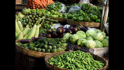 50% drop in retail price of vegetables in Nashik