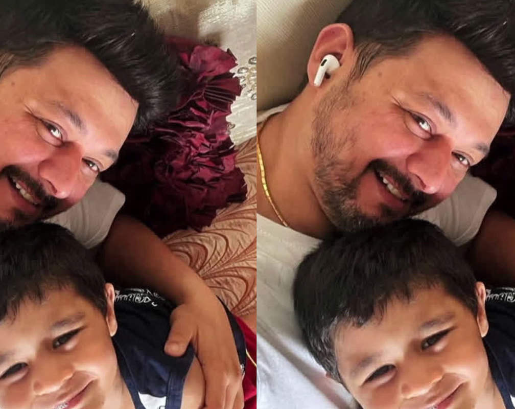 
Swwapnil Joshi shares adorable selfie with son Raghav
