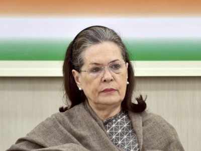 Lost an irreplaceable comrade: Sonia Gandhi on Patel's demise
