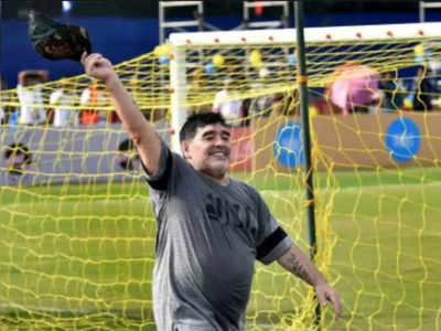 Kollywood pays tribute to Maradona