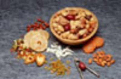Recipe with nuts for healthy snacks