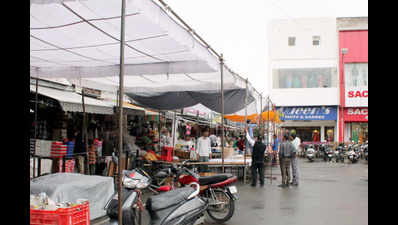 Festive season gone, but stalls stay in Panchkula