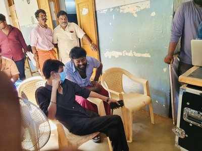 RK Suresh shares picture of director Bala from the sets of his next