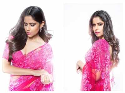 Sai Tamhankar looks nothing less than a diva in THIS embroidered pink saree