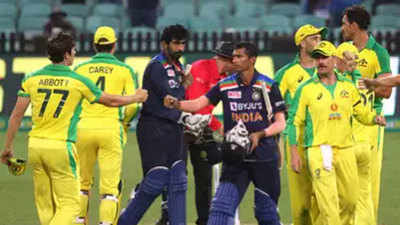 Australia beat India in first ODI
