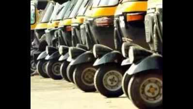 Mumbai: Autorickshaw unions demand financial aid for drivers badly hit during Covid