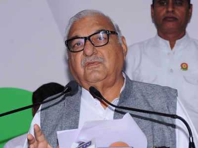 Hooda slams Khattar for 'Haryana farmers' remark, warns of bigger stir