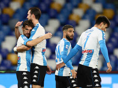 Four-goal Napoli crush Roma in honour of Maradona